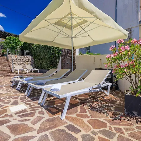 Nur 100 Meter Zum Mit Pool Crikvenica