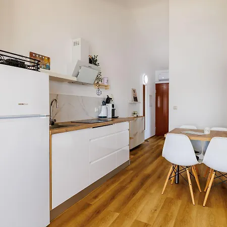 Nur 100 Meter Zum Mit Pool Crikvenica