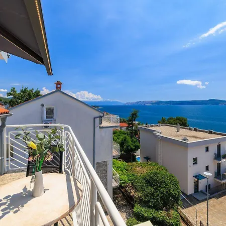 Nur 100 Meter Zum Mit Pool