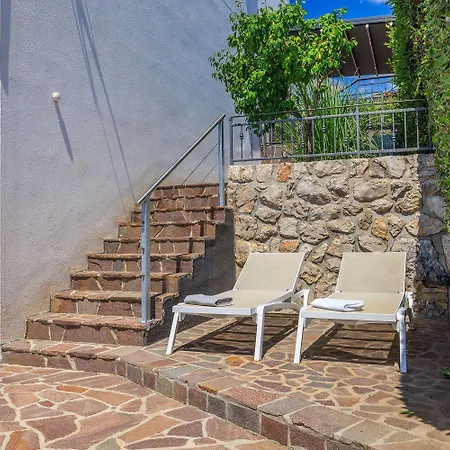 Nur 100 Meter Zum Mit Pool Apartamento Crikvenica