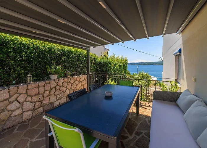 Nur 100 Meter Zum Mit Pool Apartment