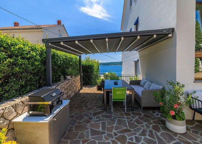 Apartment Nur 100 Meter Zum Mit Pool *